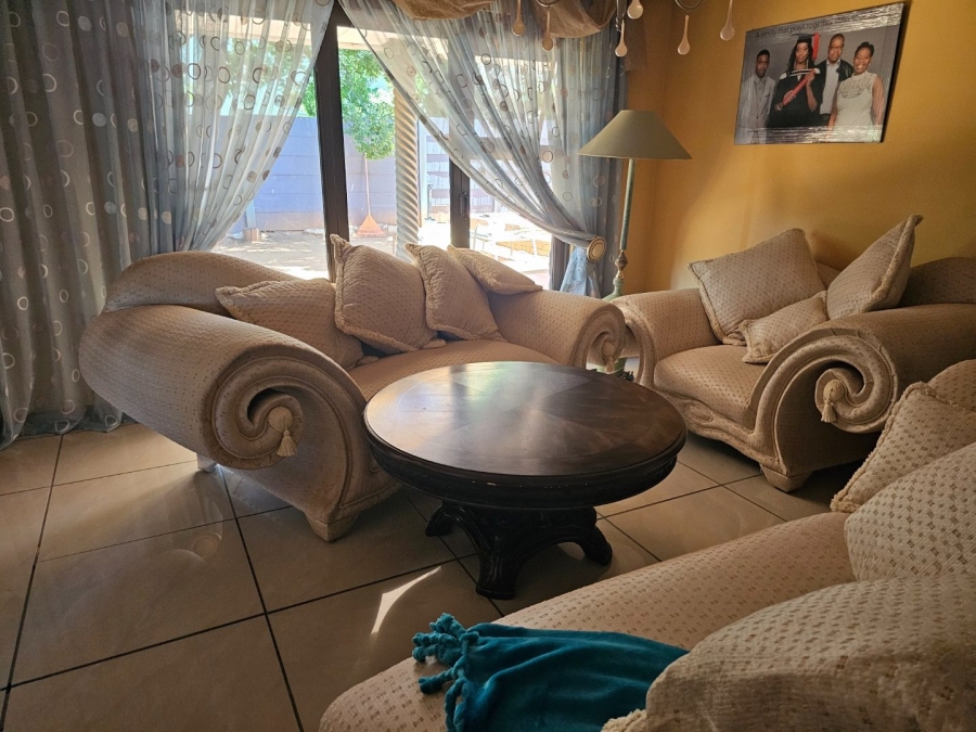 3 Bedroom Property for Sale in Uitsig Free State